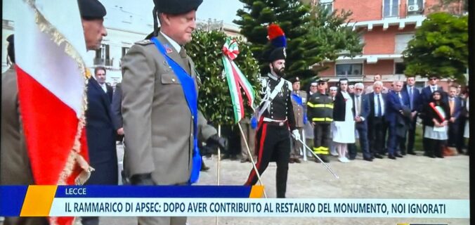 Manifestazione del 4 novembre 2023 Monumento caduti di Lecce